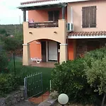 Ξενοδοχείο με διαμερίσματα Bianca 4*