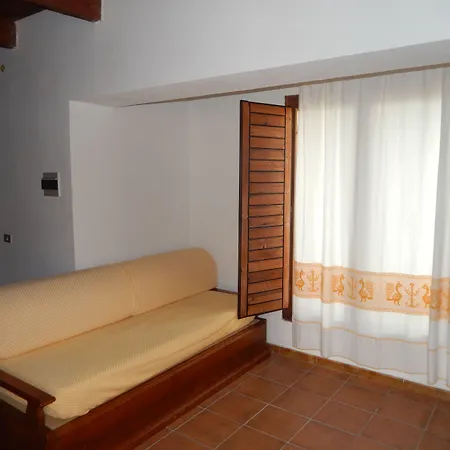 Bianca Apartahotel Golfo Aranci