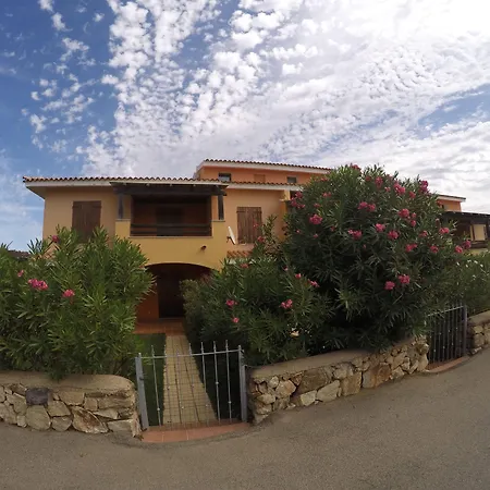 Apartahotel Bianca 3*