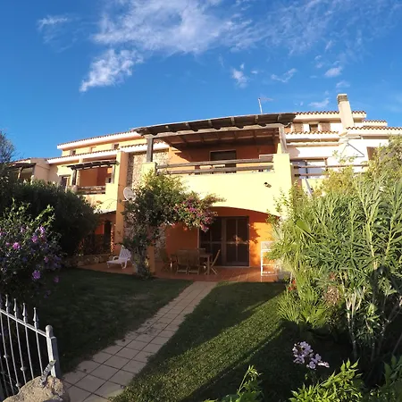 Bianca Apartahotel 3*